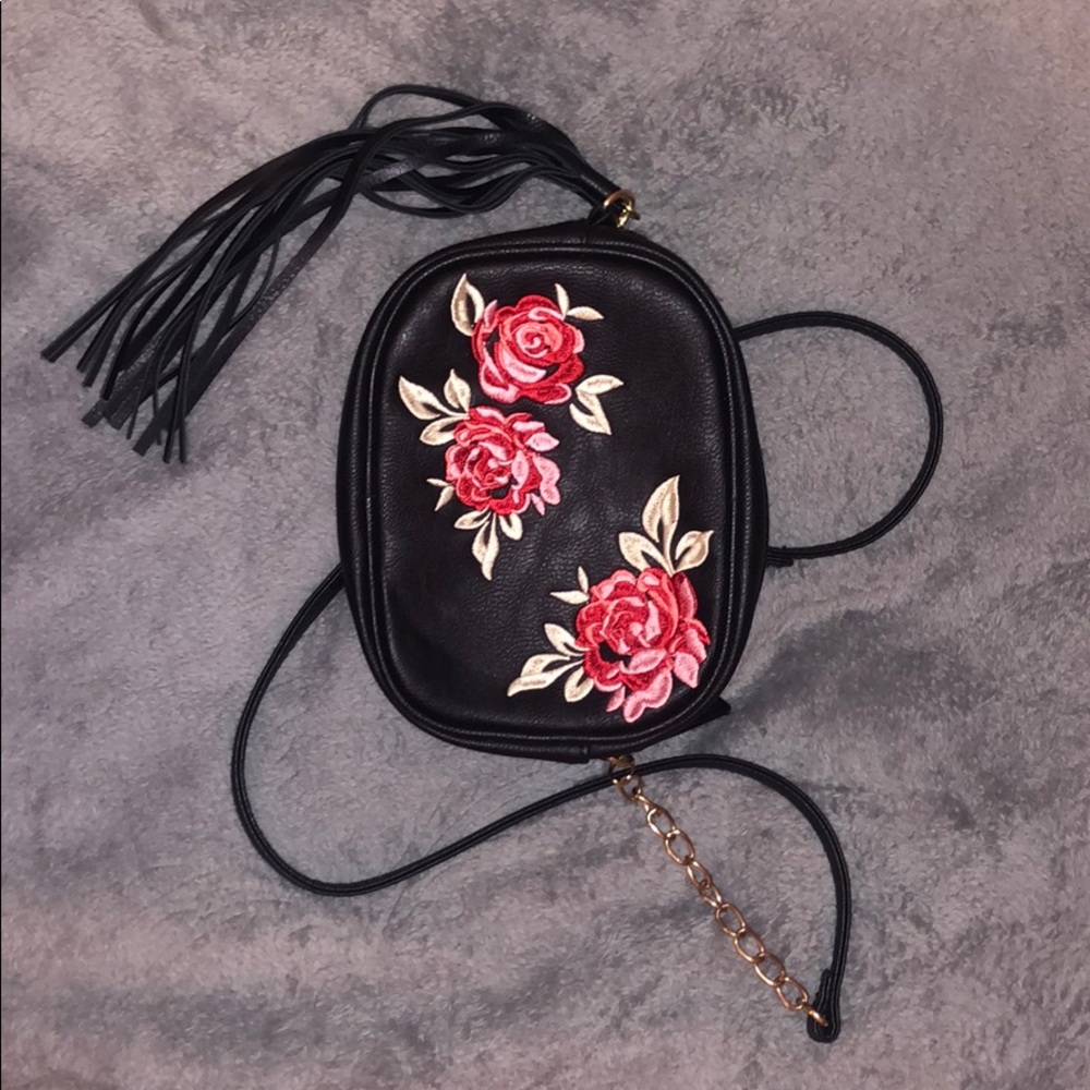 Embroidered bag